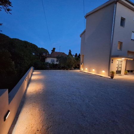 Apartments Elena & Lana Ζαντάρ Εξωτερικό φωτογραφία
