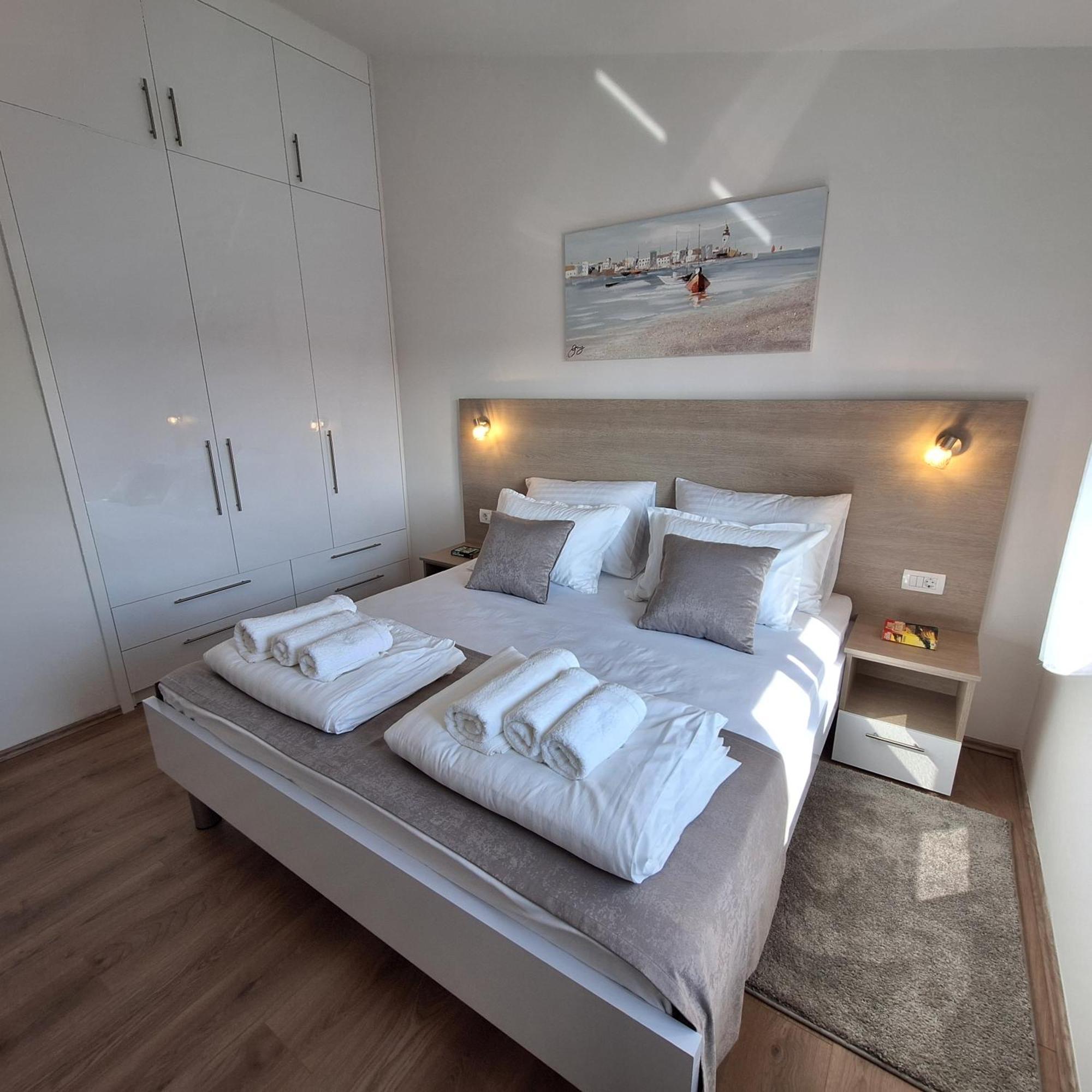 Apartments Elena & Lana Ζαντάρ Εξωτερικό φωτογραφία