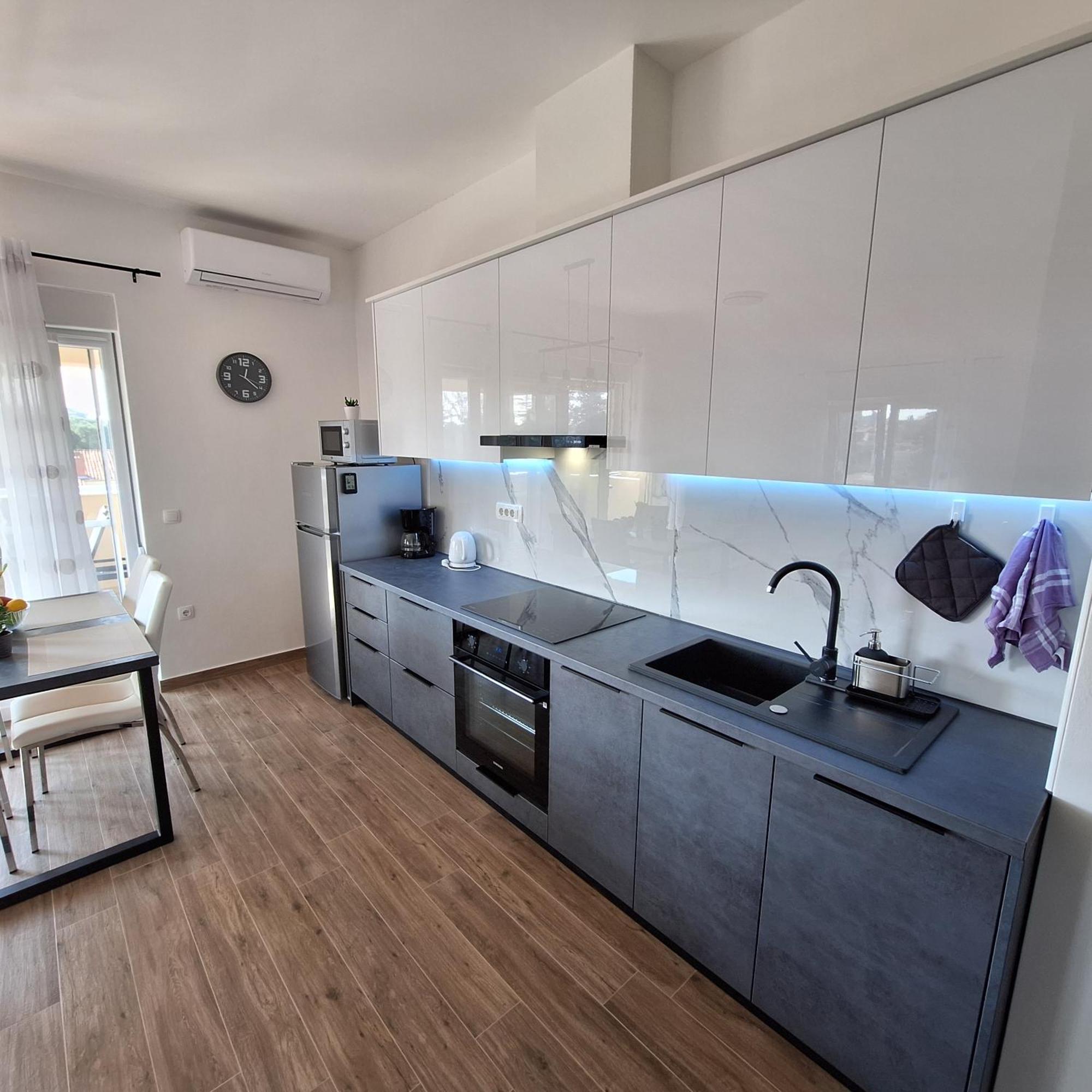 Apartments Elena & Lana Ζαντάρ Εξωτερικό φωτογραφία