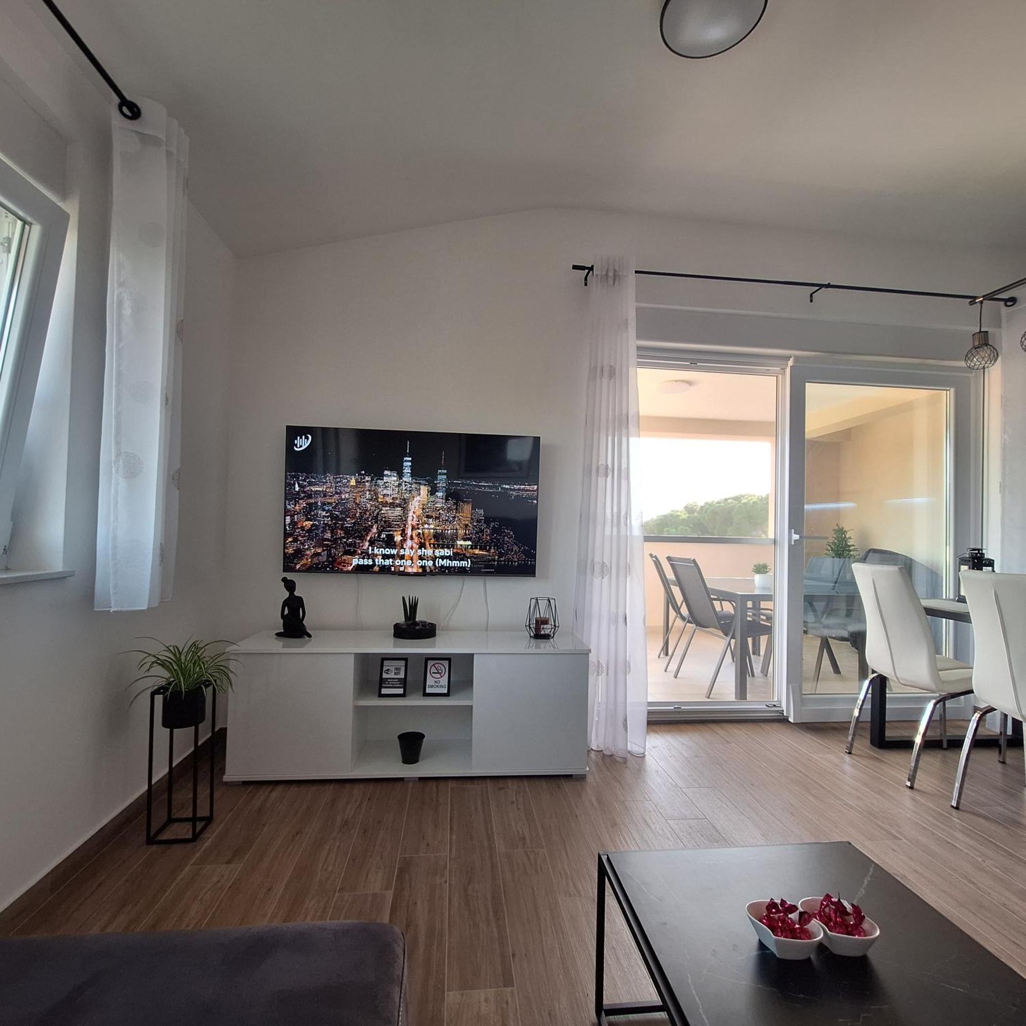 Apartments Elena & Lana Ζαντάρ Εξωτερικό φωτογραφία